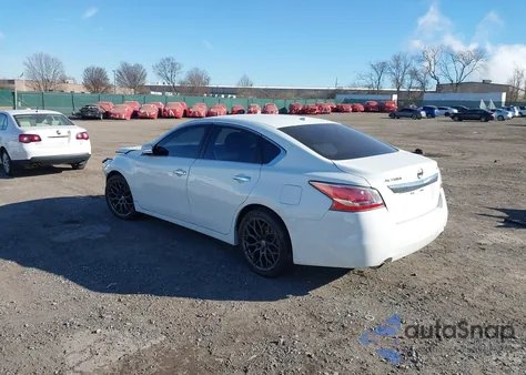 2015 Nissan Altima 2.5/2.5 S/2.5 Sl/2.5 Sv из США, поврежденный, VIN 1N4AL3AP9FC459694